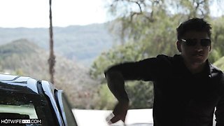 Hot Wife XXX - curvy clip