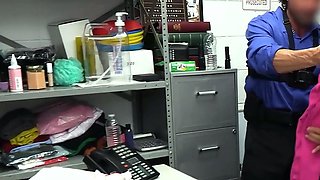 Desperate And Broke Yoga Teacher Tries To Shoplift From The