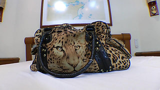 Face Sitting Lesbian No Air Treatment by Giant Girl Dominatrix Latina