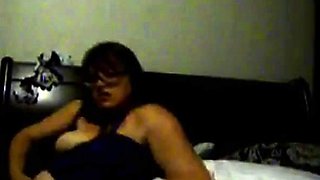 BBW Plays with Sex Toy on Webcam