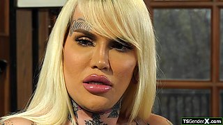 Shemale Nadia Love sucks her lawyer to make him work harder