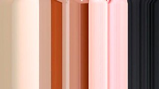 Tight Ass Gets Penetrated With Alexia Anders