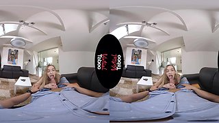 Leyla Fiore VR Porn: Daughter Bought Mini Monokini - VirtualTaboo