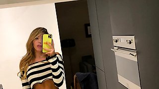 Amateur Striptease webcam