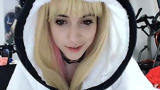 Blonde teen Sierras first erotic masturbation video
