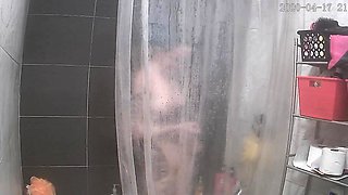 Cute amateur brunette naughty in solo jerking show on camera