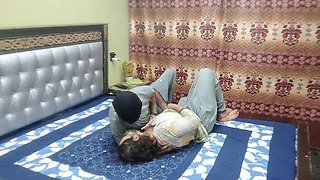 Desi Indian Maid Rough Fuck - Hindi Audio - Pakistani Couple Hot Sex
