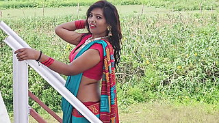 Indian hot beautiful Bengali bhabhi hardcore fucking with her husband's friend