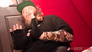 Watch dollish Sascha Ink and Arielle Aquinas's xxx