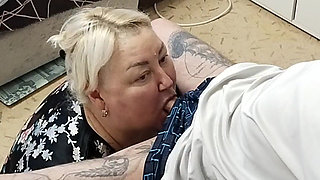 Mother-in-law Came to Visit to Get Enough Cum