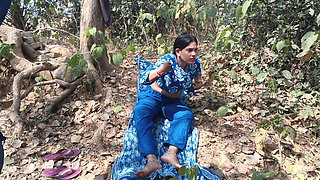 Indian Village Sex Video, Indian Girl Big Boob Press by Her Step Brother in Outdoor Village