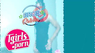 Bubbly floozy at bareback anal action