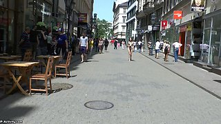 Amateur teen Jenny Dark fucked in public