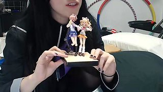 Sexy hottie Anetta Keys enjoys a solo toy masturbation