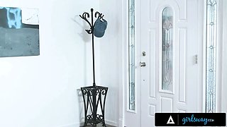 Girlsway she got sandwich-fucked with Casey Calvert and Keira Croft's strapons