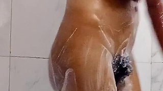 Desi Teen Wants Get Fuck Hard While Bathing