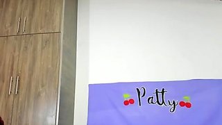 Solo pussy toying redhead sexy close up masturbation action