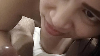 My Filpino girlfriend suck my dick and i give her first time anal