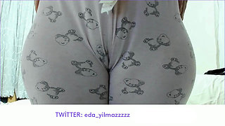 CAMELTOE- MASTURBATION IN PAJAMAS- TURKISH MILF- TURKISH PORN