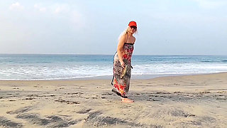 Hot Mature Blonde Wife Gets a Passionate Blowjob and Missionary Fuck in Stockings