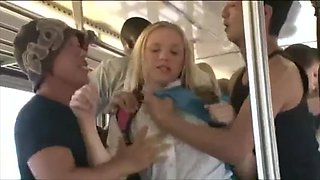 Blonde bus 2