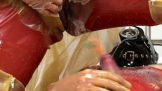 Massage lesbian amateur fingered by lesbian masseuse