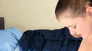 Body Worship and Strip Tease - Live Cam Show