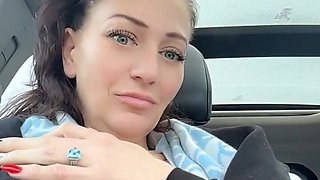 MILF Showing Her Tits in the Car