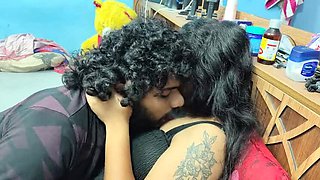 Indian Girlfriend First Time Sex With Boyfriend At Home - Hot Pissing & Missionary Creampie