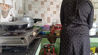 Hot Indian Housewife Fucks Hard in Kitchen - Palani69 Romance