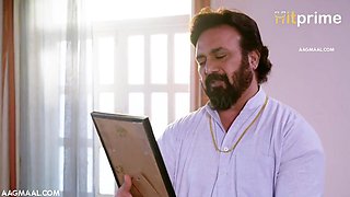 Indian chubby MILF erotic clip