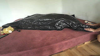 Vacuum Bed and My Orgasm