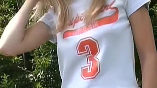 18 Year Blonde Girl First Porn Casting