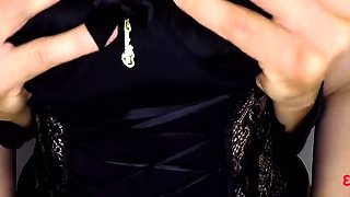 Quickie in the bedroom with spunk on the ass of the
