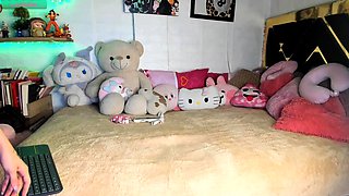 Amateur Webcam Teen Masturbating