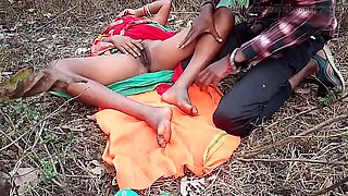 Indian Village Housewife Forest Fuck with Priyarahulbhabhi - Public Sex & Fisting