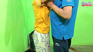 18 Year Student Real Desi Virgin Teen India Girl First Time Boobs and Pussy Love Hardcore Anal Fingering Girlfriend College