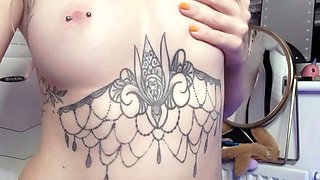 Amateur Blonde Teen Plays Solo with Toy Webcam Porn