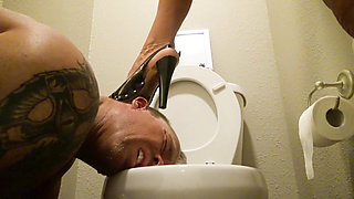 Cuckold 2 (lick My Toilet Clean!)