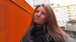 Posh French MILF Gets It Deep in the Ass