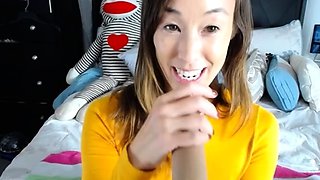 Sexy hottie Anetta Keys enjoys a solo toy masturbation