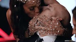 Luna Star: Seduce & Destroy Part 4 With Jmac, Kelsi Monroe, Luna Star - Brazzers