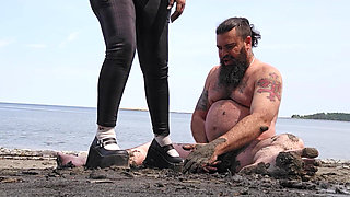 Gaspesie Cock Trampling