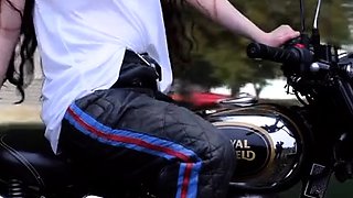 Naughty amateur teen has a voyeur fetish