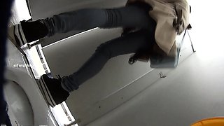 Pulled amateurs close up car sex