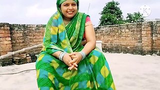 Indian Bhabhi Hardcore Fucking with Hindi Audio - Desi Aunty Rough Sex and Cumshot