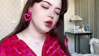 What Jenny do after school? Hump and Cum hard on pillow! Halloween cosplay