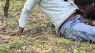 A Village Bhabhi Fucked by a School Student in Forest,sona Bhabhi First Time Outdoor Sex by Her Boyfriend