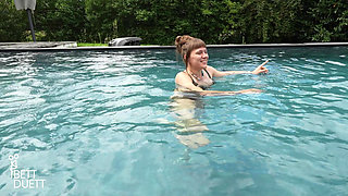 Uncut - Pool Masturbation on Vacation!!