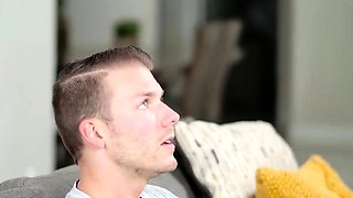 Lucky Stepbrother Fucks Turned On Kyler Quinn